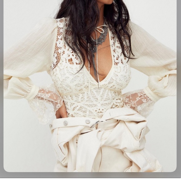 Free People Sorelle Lace Top in Tea - Picture 3 of 8